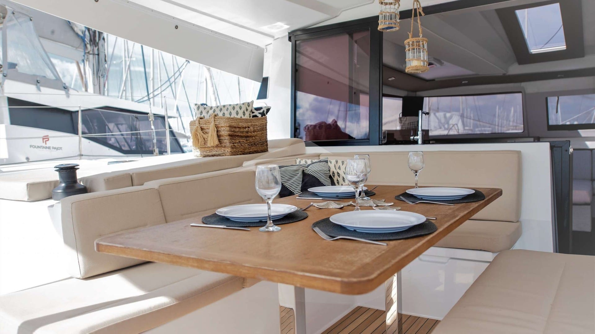 Aft Deck Dining