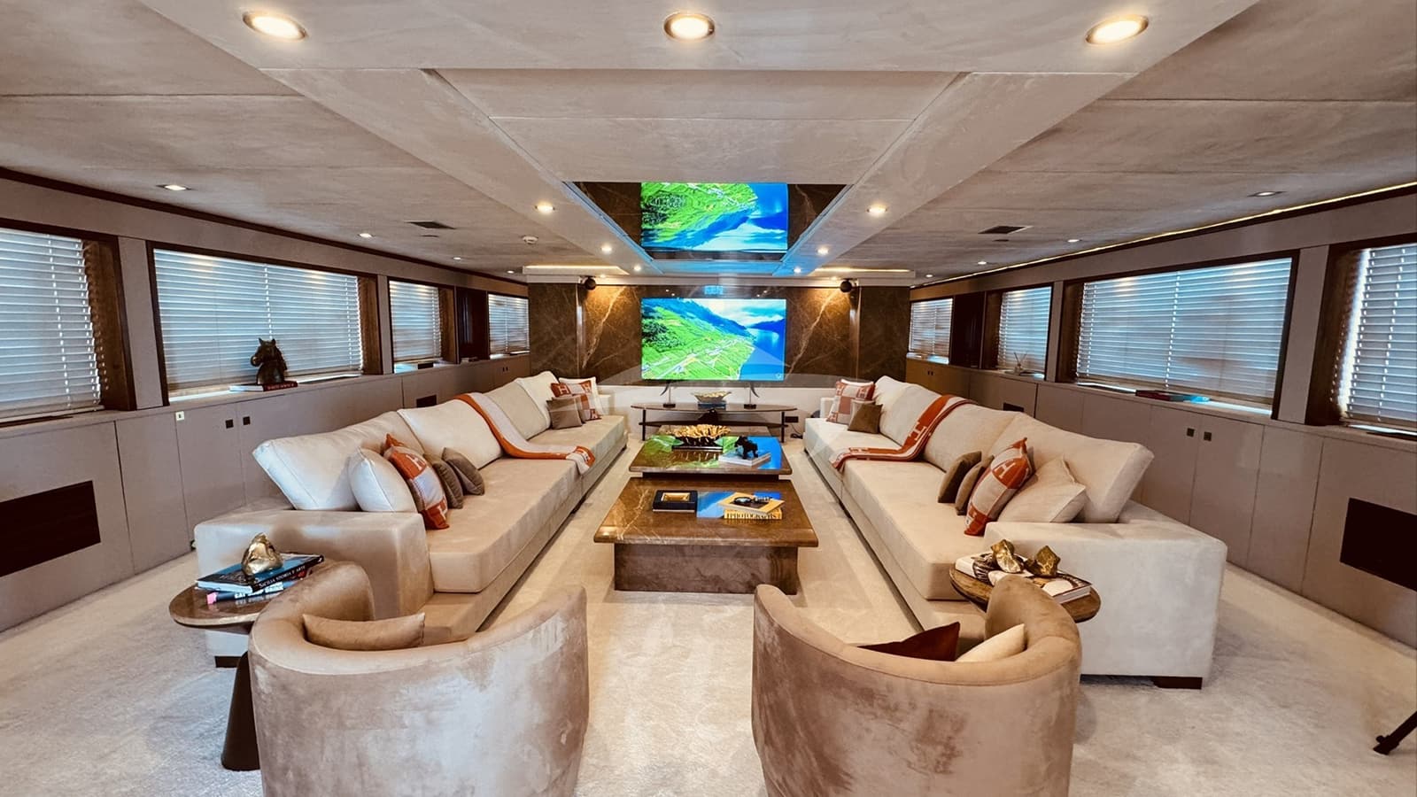 QUEEN MARE, photo from the yacht portfolio 13