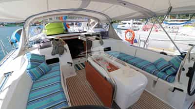 Upper Lounge Area
