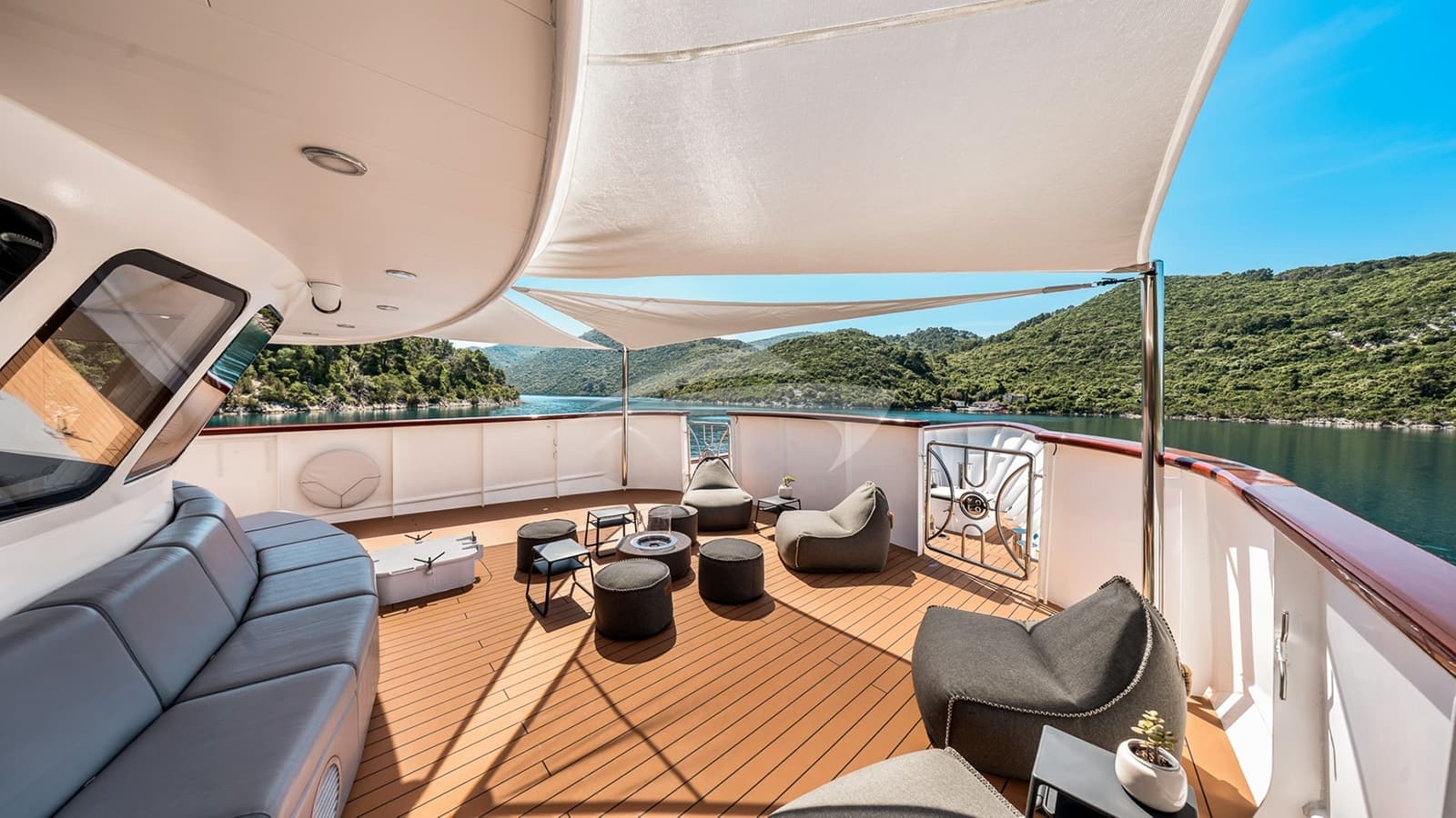 YOLO, photo from the yacht portfolio 17