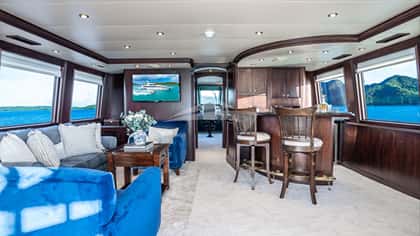EALU 40m motor yacht charter, photo 13