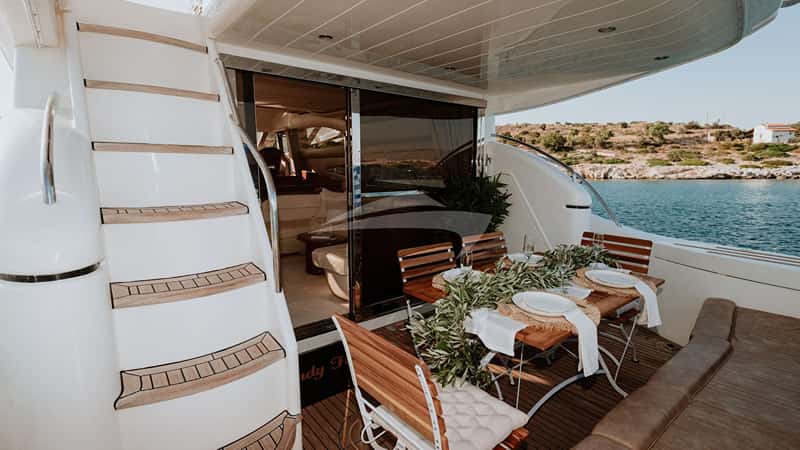 LADY HOPE 19m motor yacht charter, photo 9