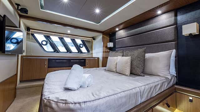 DREAMTIME yacht charter photo 5