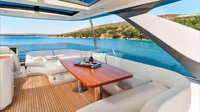 Flybridge