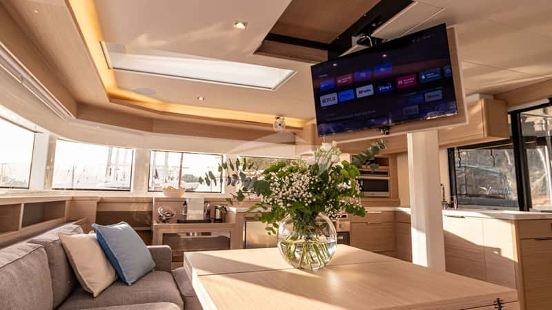 AGENDA 55 18m sailing yacht charter, photo 4