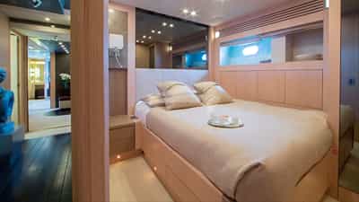 Guest cabin