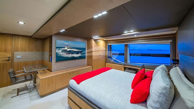 ONE AND ONLY 31m motor yacht charter, photo 7