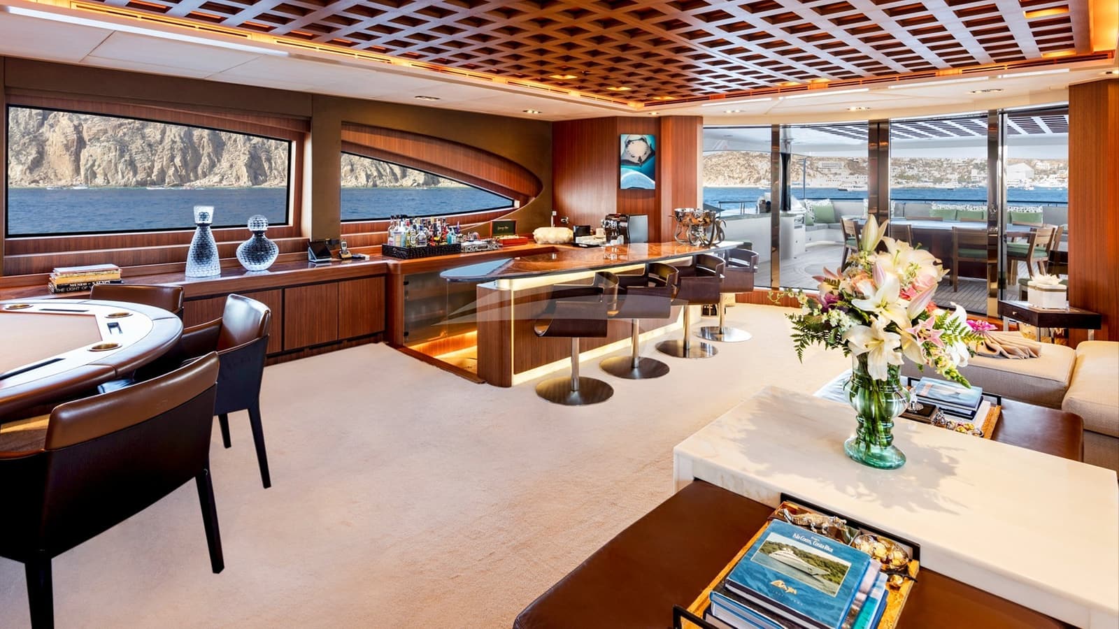 CHAMPAGNE SEAS, photo from the yacht portfolio 15