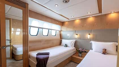 BLADE I 34m motor yacht charter, photo 9