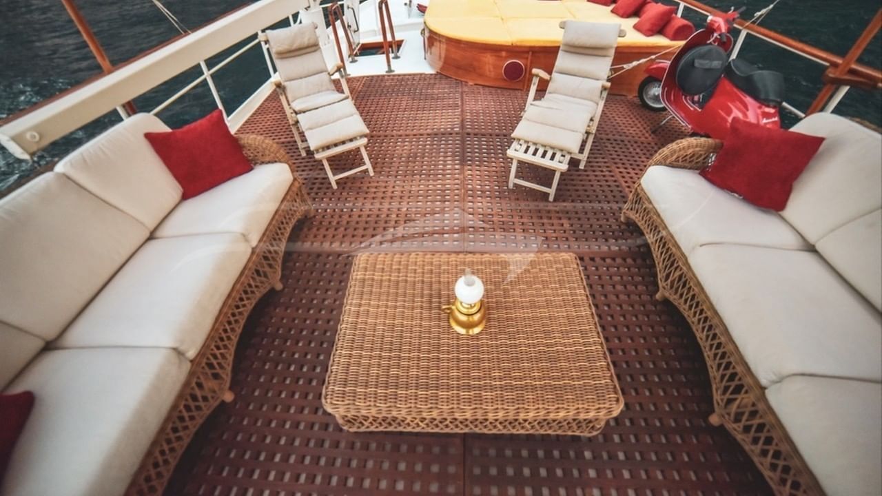 Deck Seating
