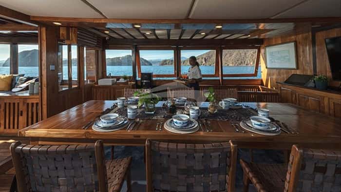 AUGUSTINE PHINISI 32m sailing yacht charter, photo 5