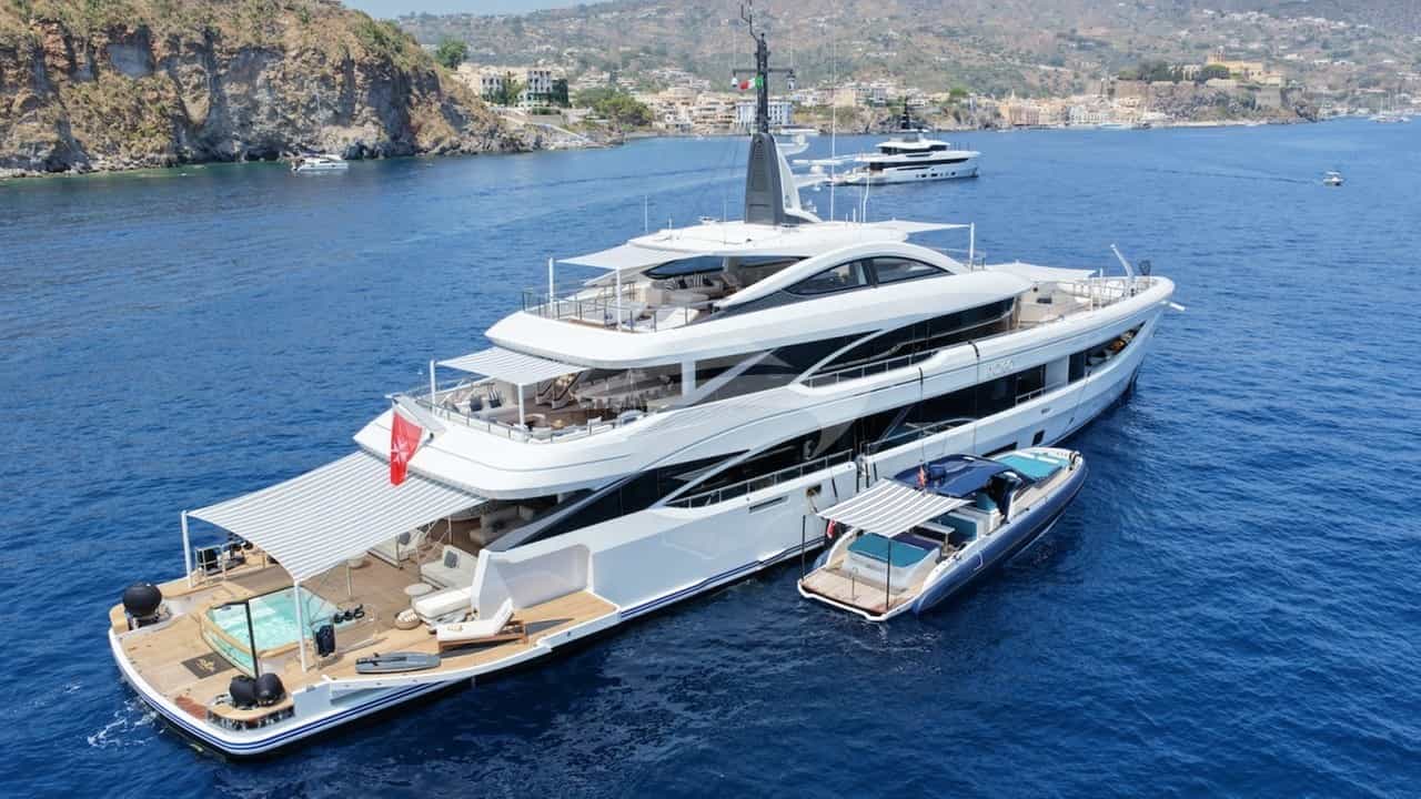 Aft decks