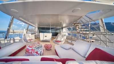 Upper deck aft