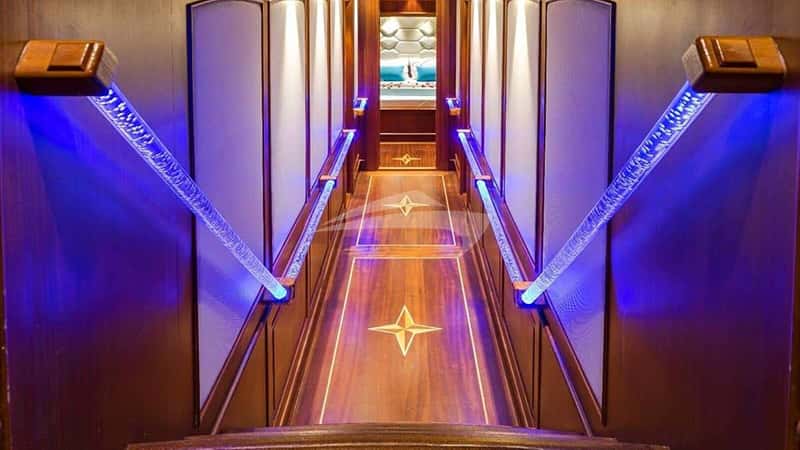 VISTA MARE 30m motor yacht charter, photo 6