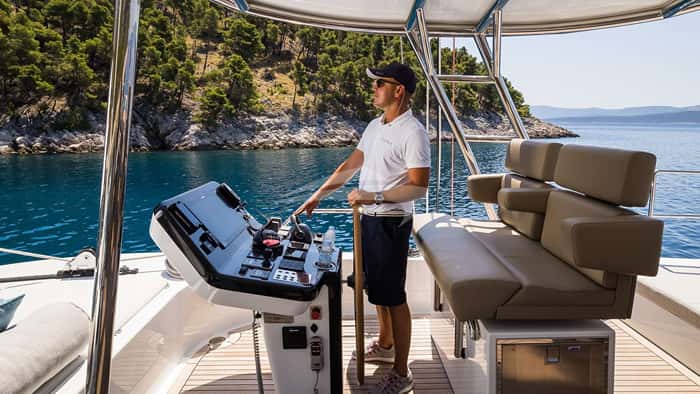 VULPINO 18m sailing yacht charter, photo 4