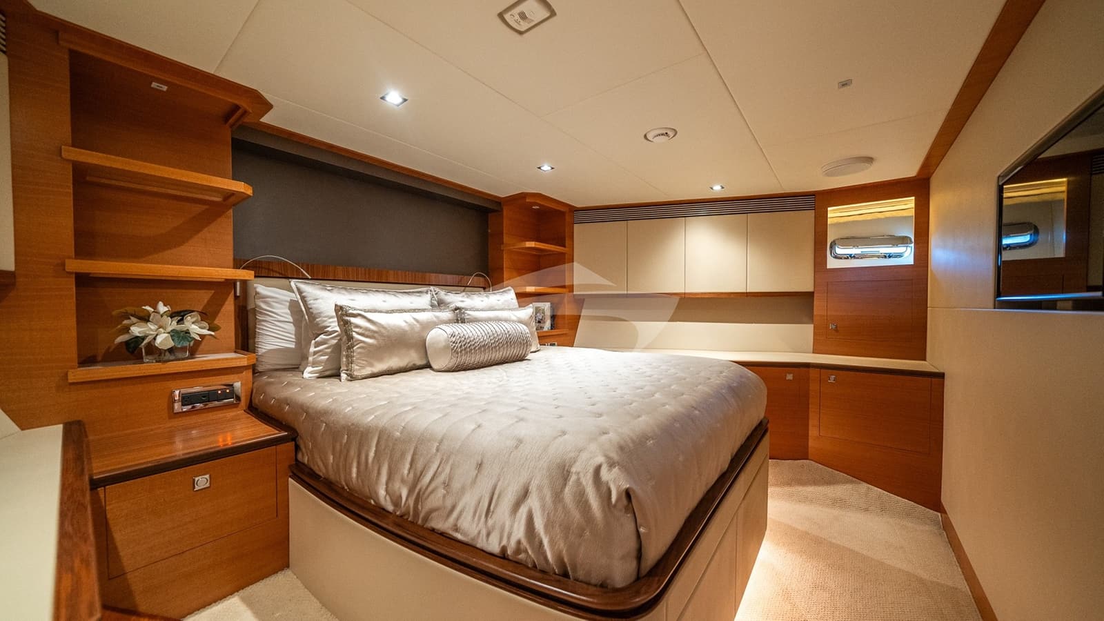 MIDNIGHT MOON, photo from the yacht portfolio 26