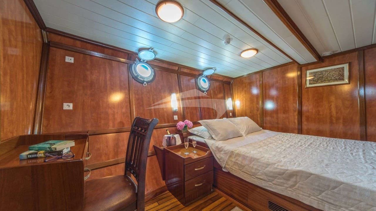 LUNA, photo from the yacht portfolio 7