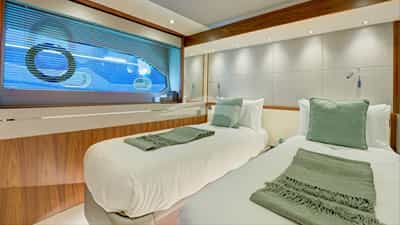 Twin Cabin
