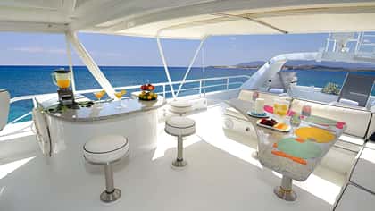 SUITE LIFE 28m motor yacht charter, photo 6
