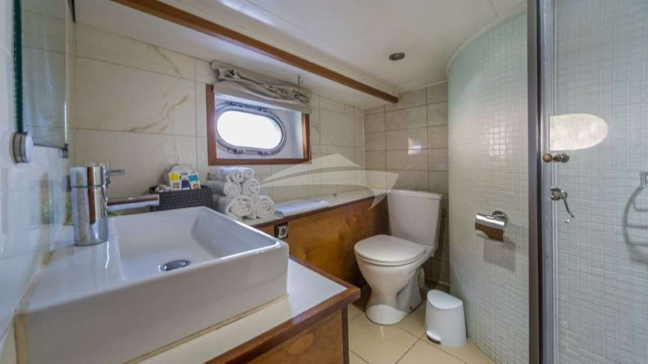 ADRIATIC HOLIDAYS, photo from the yacht portfolio 8