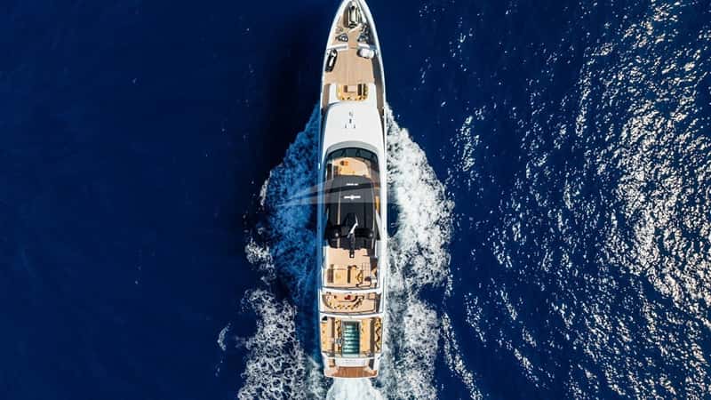 R.M.F 52m motor yacht charter, photo 4
