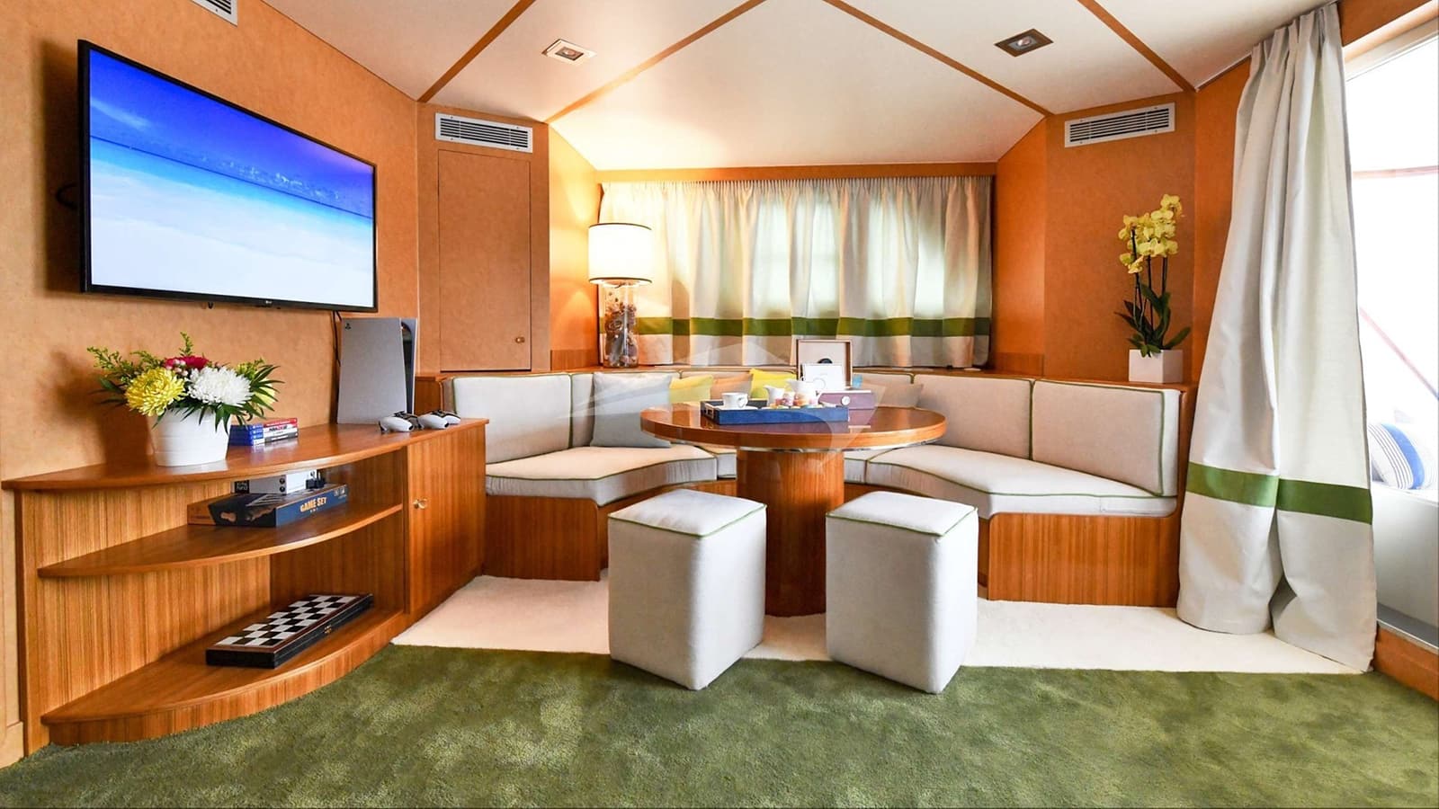 SOMETHING COOL, photo from the yacht portfolio 13