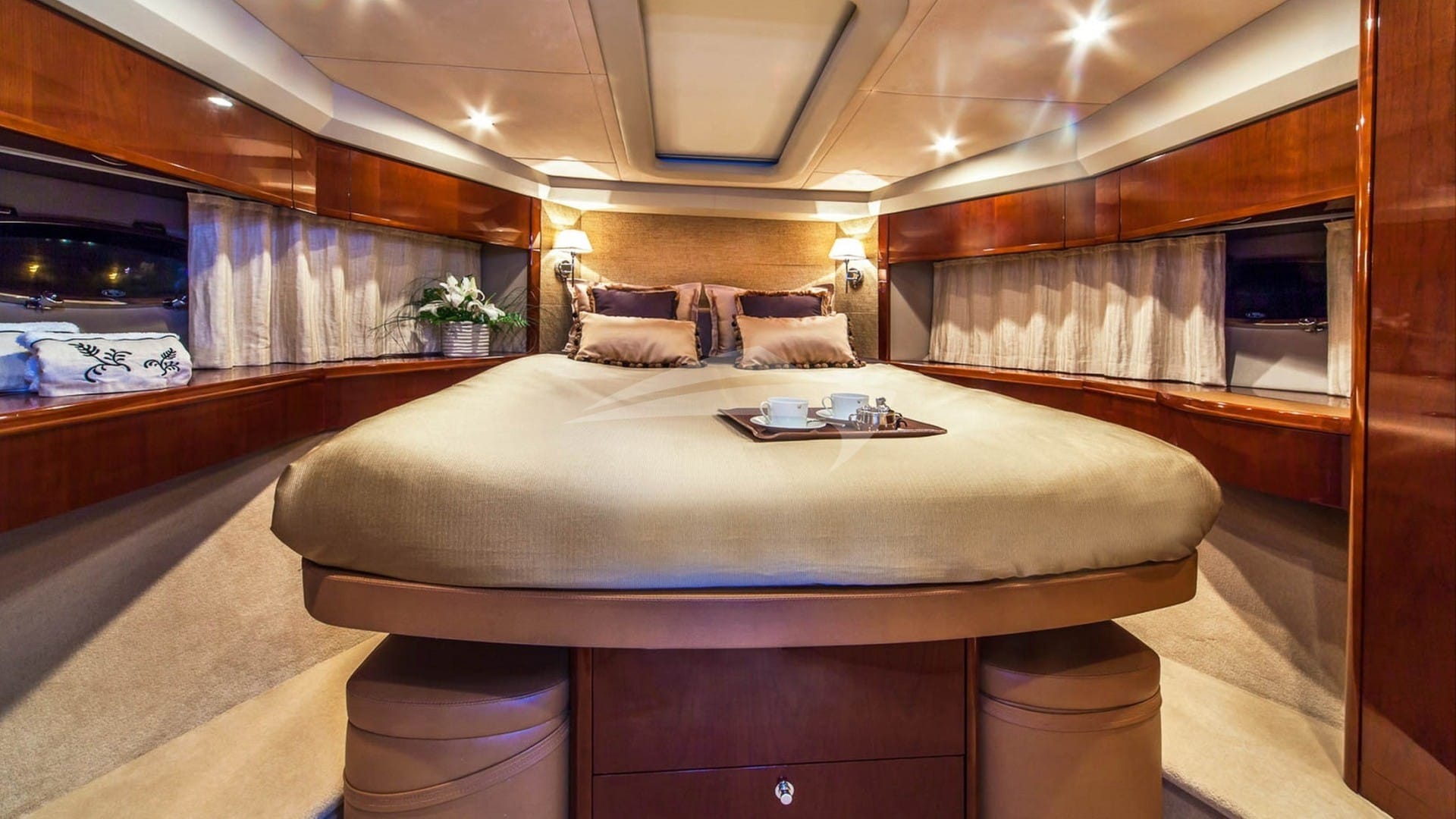 VIP Cabin