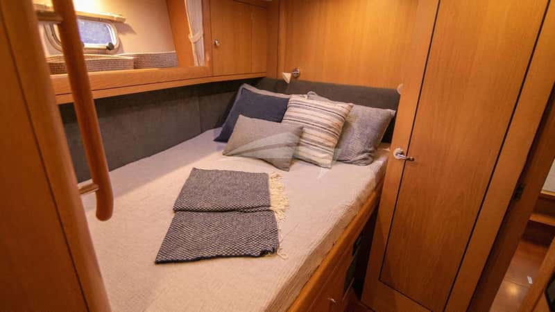 JERSEY GIRL 20m sailing yacht charter, photo 8