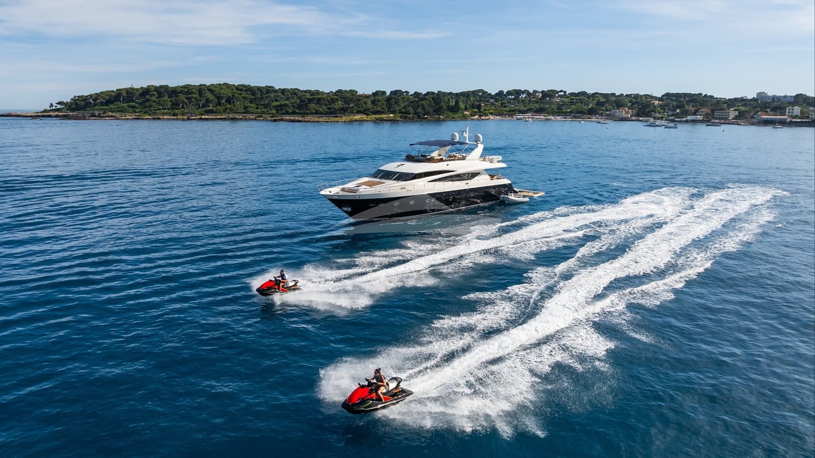 BLUE EYES, photo from the yacht portfolio 23
