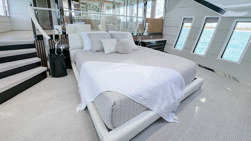 PRIVILEGE 34m motor yacht charter, photo 10