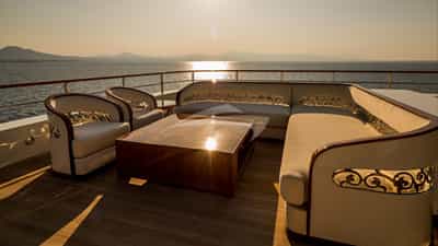 Sundeck and seating