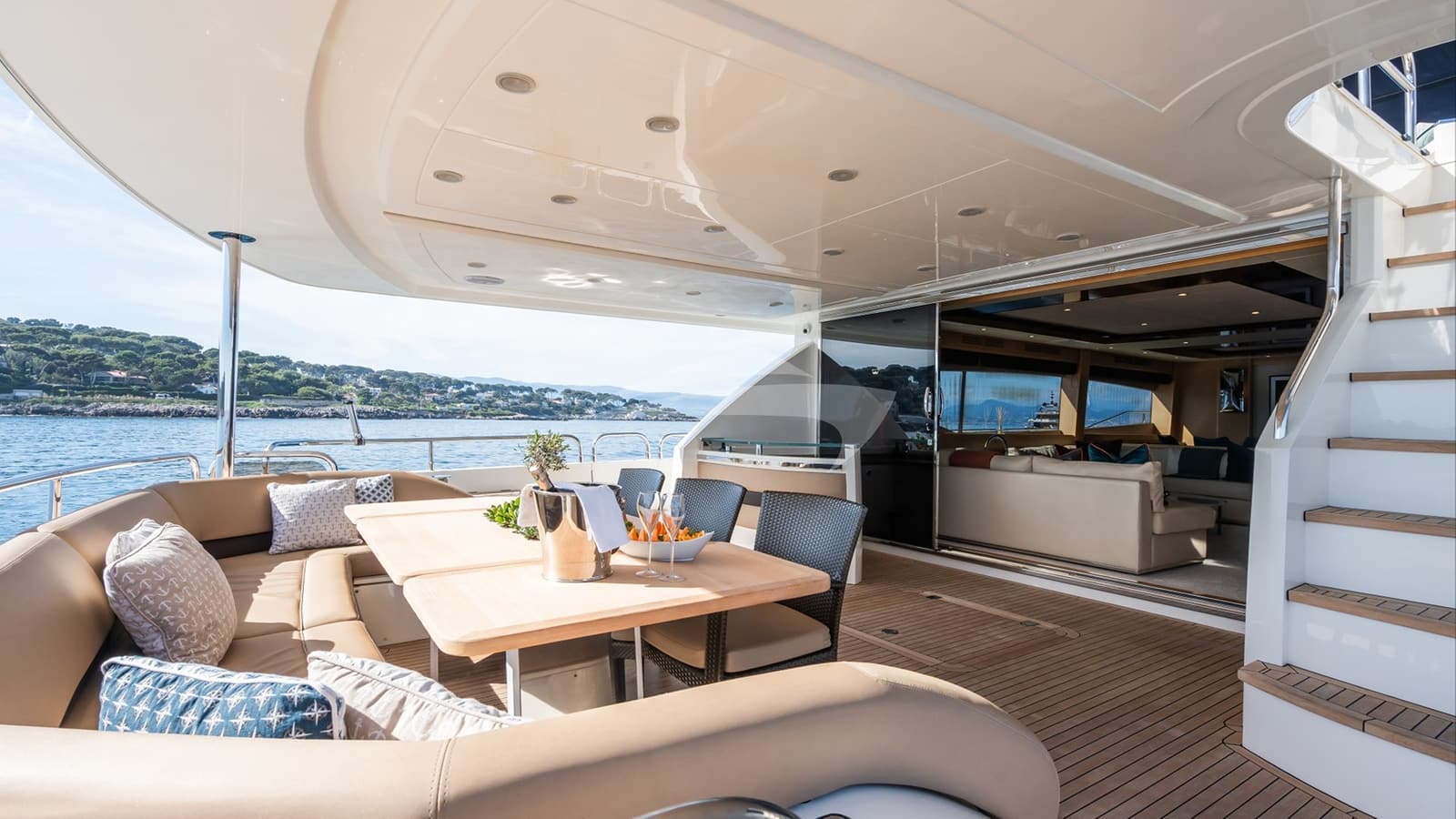 BLUE EYES, photo from the yacht portfolio 2