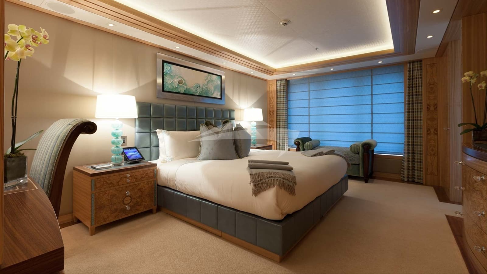 SOLANDGE, photo from the yacht portfolio 13