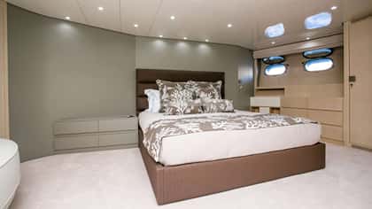 SOFIA Y 31m motor yacht charter, photo 6