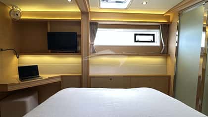TAIPAN 18m sailing yacht charter, photo 12