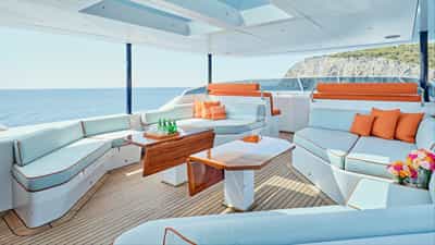 Flybridge