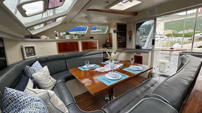 Chef de Mer's saloon