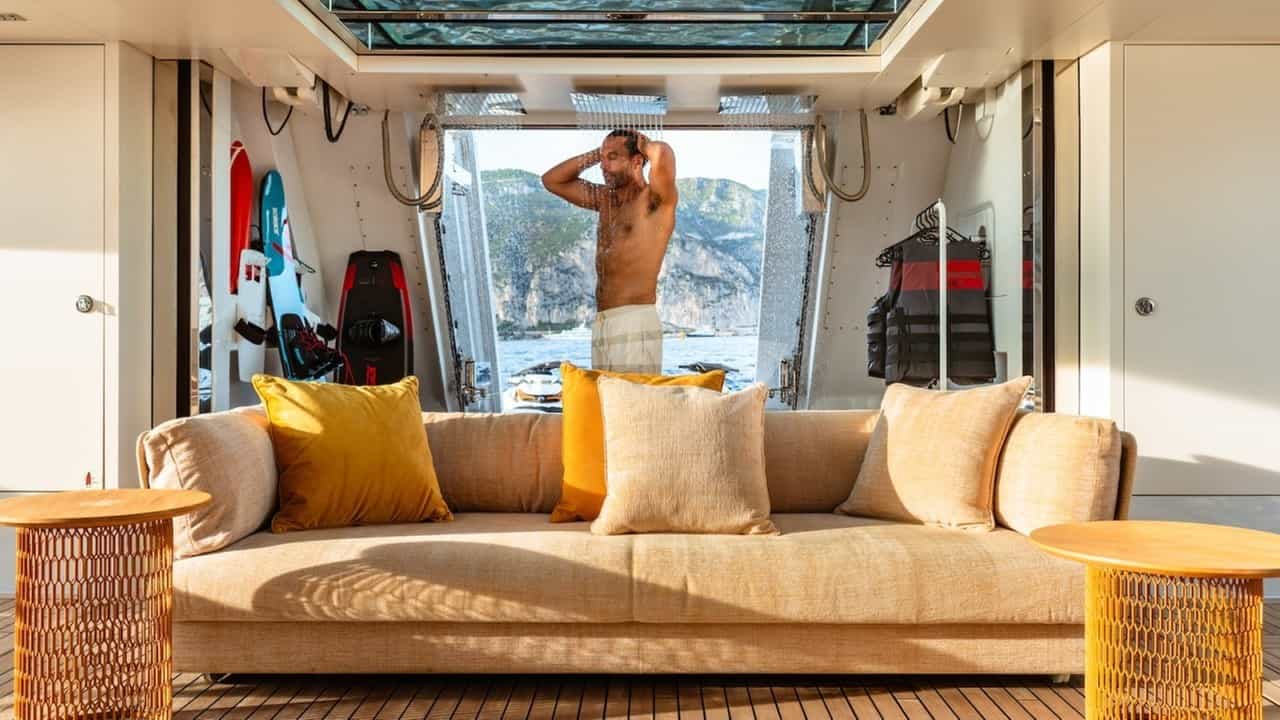 Beach club with shower