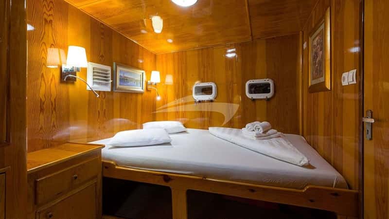 LINDA 32m motor yacht charter, photo 6