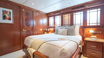 Starboard Queen