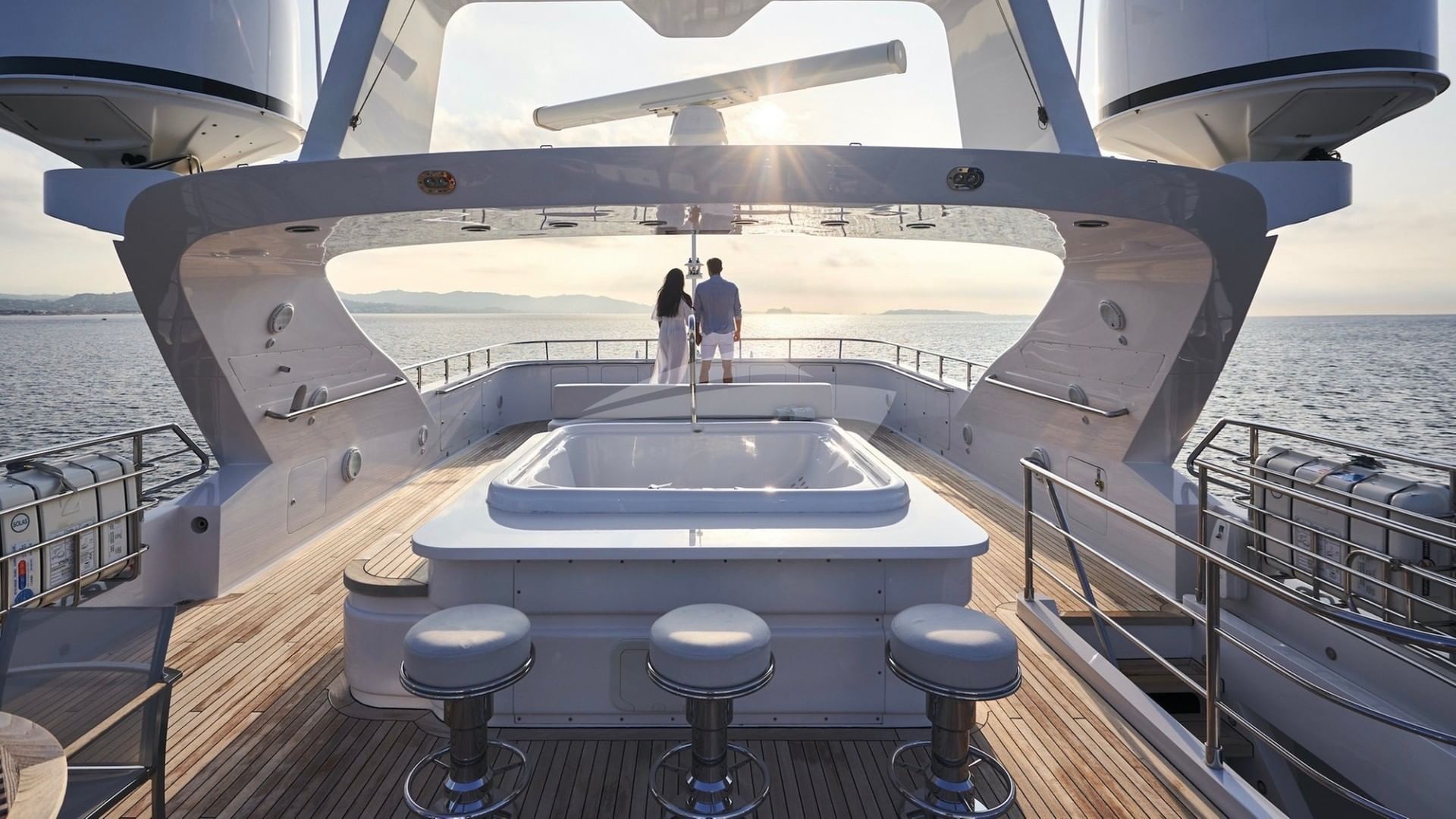 Sun Deck with Jacuzzi