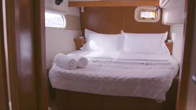 Guest cabin