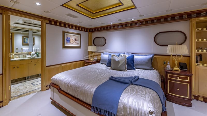 Guest Cabin