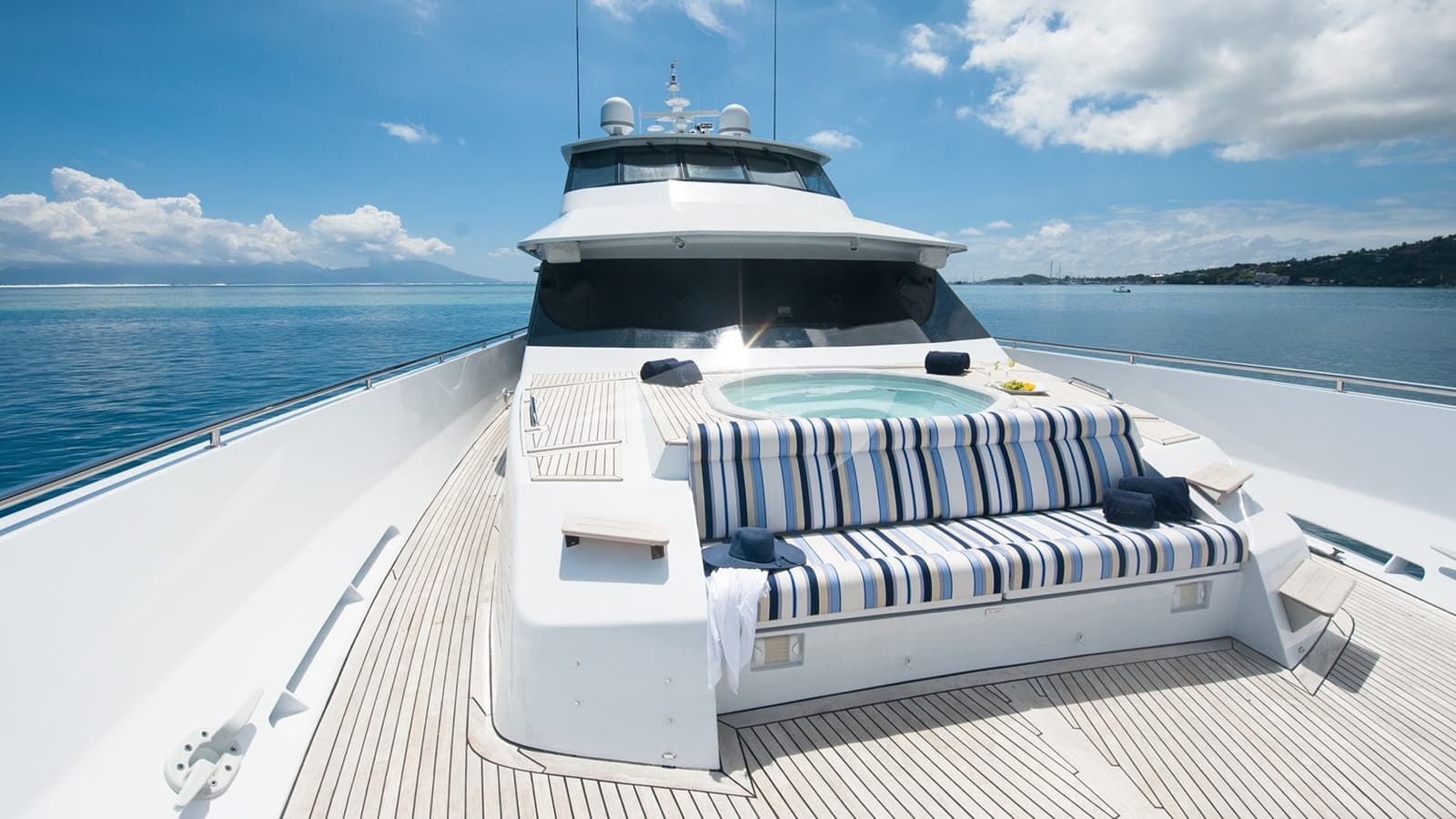 SHORETHING, photo from the yacht portfolio 16