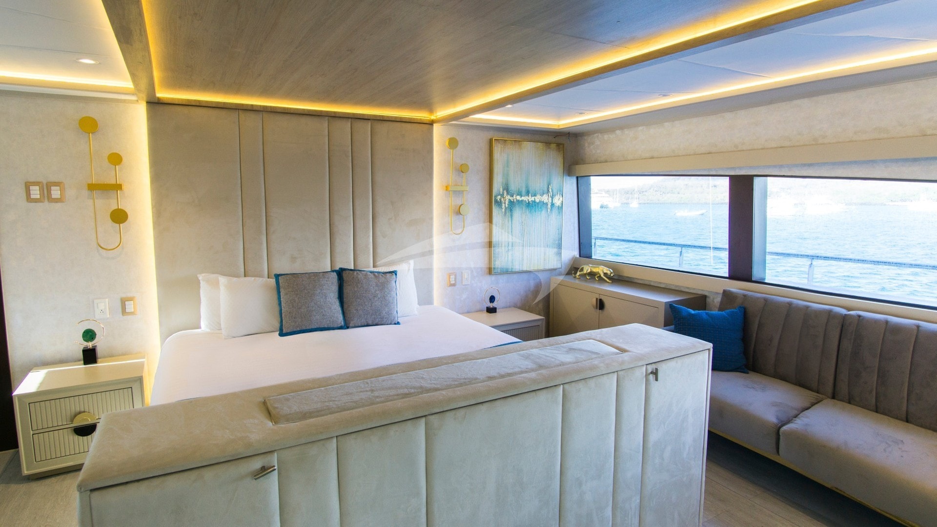 Master suite