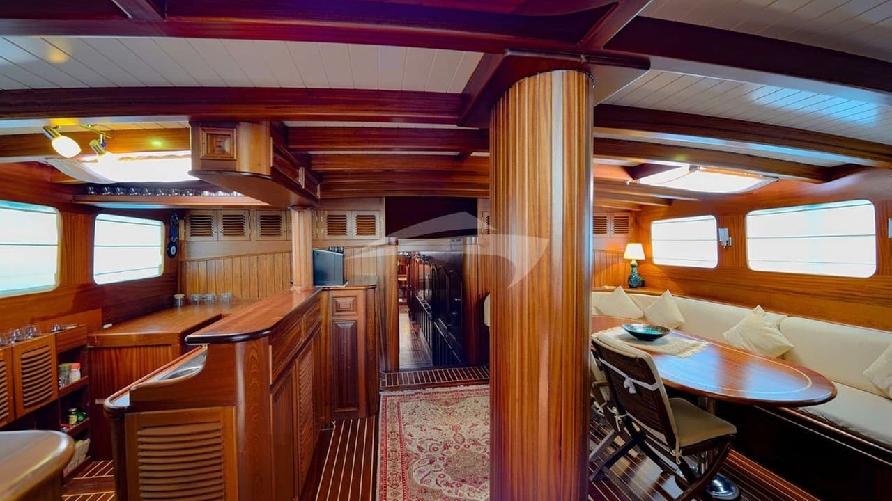 ZEPHYRIA II, photo from the yacht portfolio 14