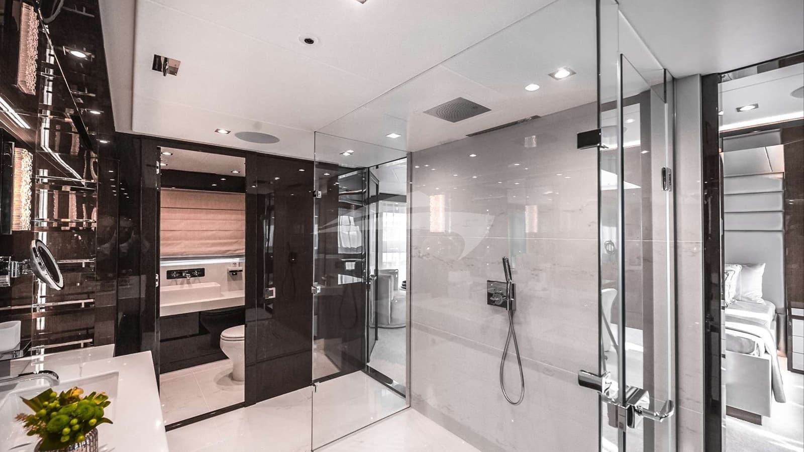 AQUA LIBRA, photo from the yacht portfolio 7