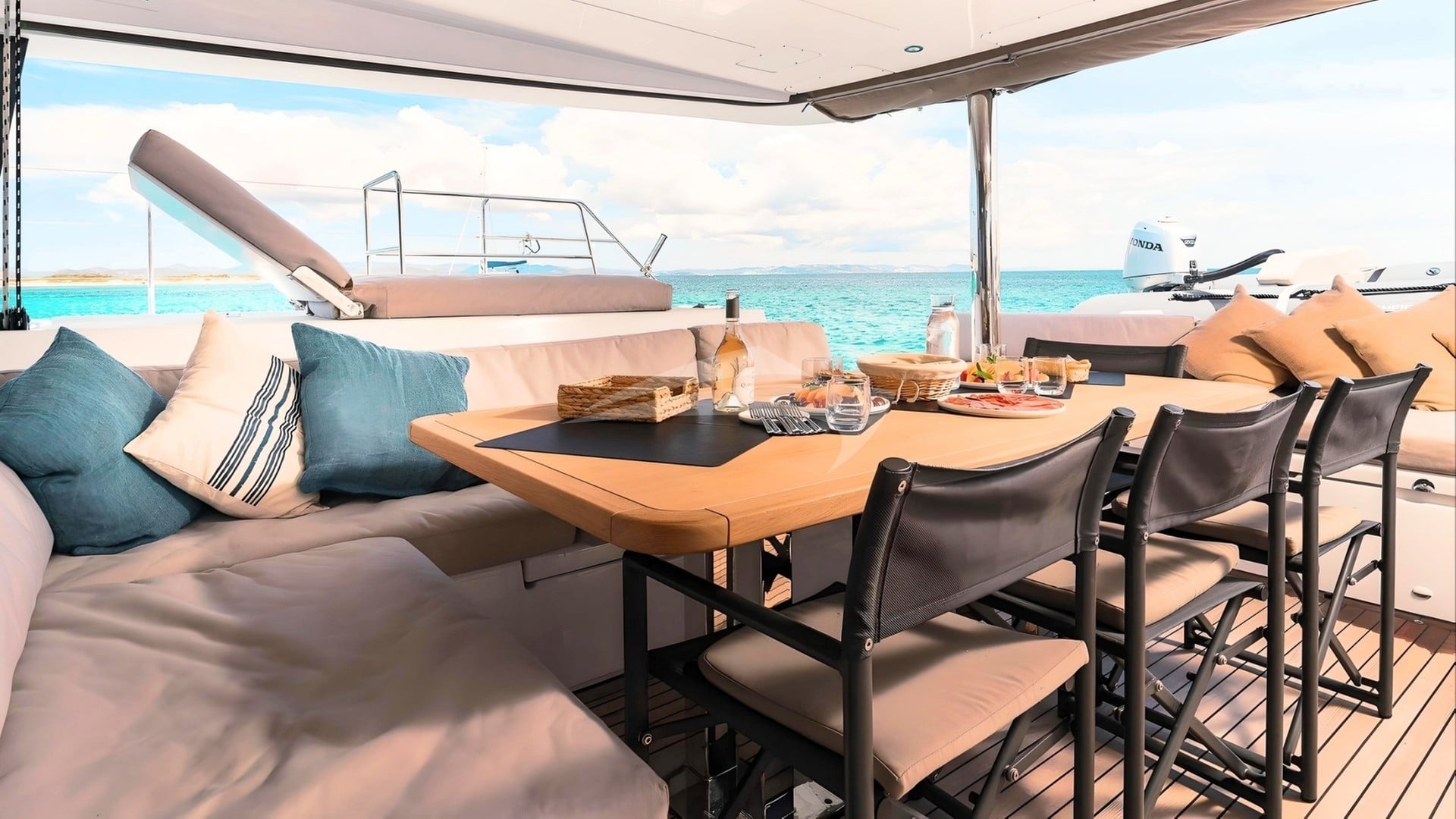 Deck Dining