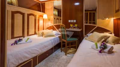 Twin Cabin - Lower Deck