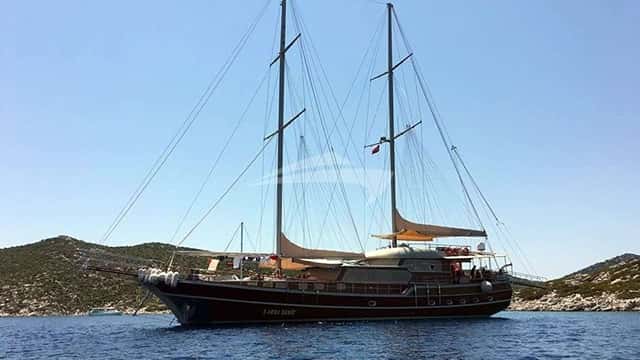 M/S E.ARDA DENIZ 31m motor yacht for charter